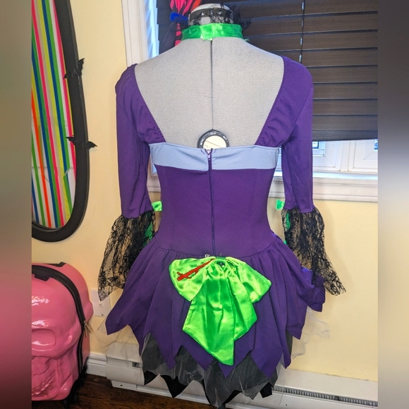 Frankie's Bride Costume - Picture 3 of 7